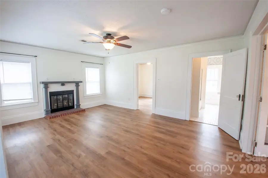 2505 Shelton Avenue, Statesville, NC 28677 - #2