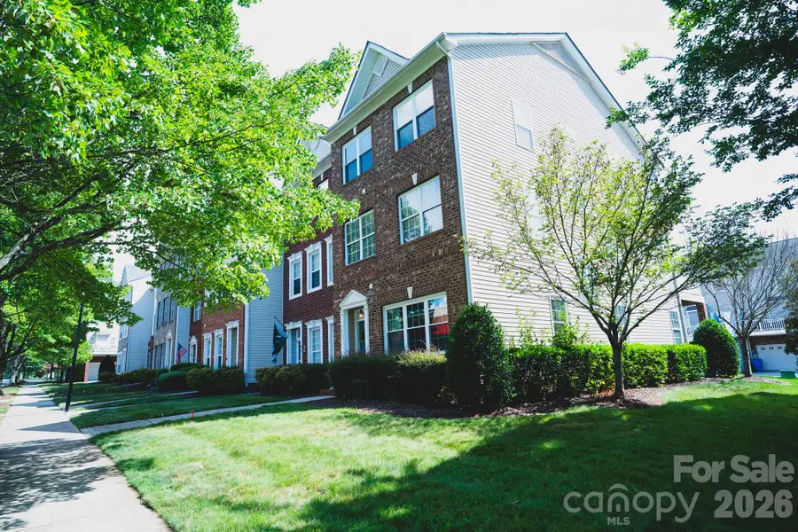 7051 Brighton Park Drive, Charlotte, NC 28227 - #2