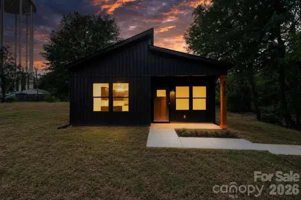 512 28th Street Sw, Hickory, NC 28602
