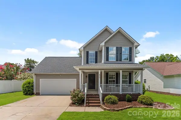 820 Saint Andrews Place, Concord, NC 28025