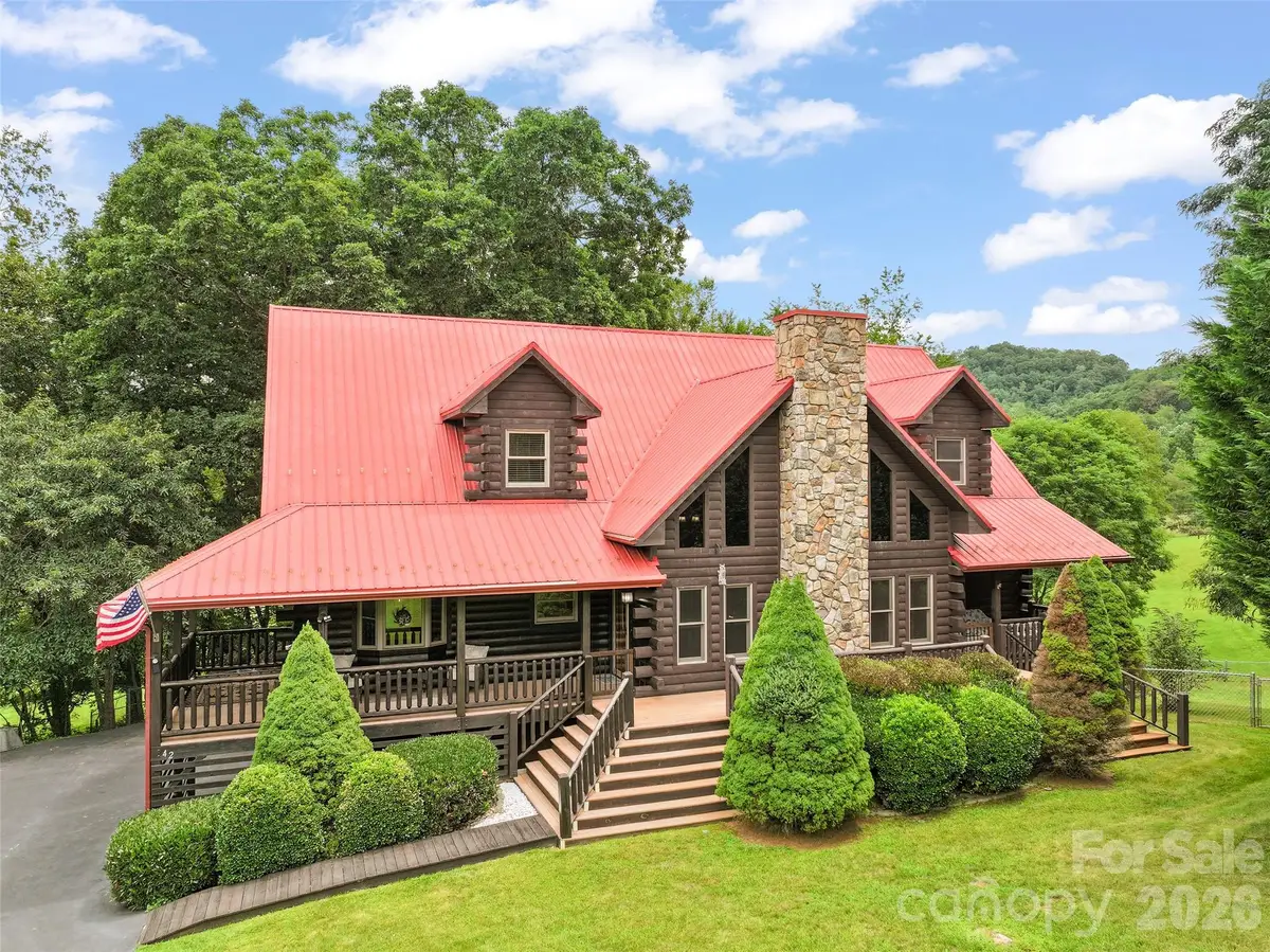 42 Chinaberry Court, Waynesville, NC 28785 - #1