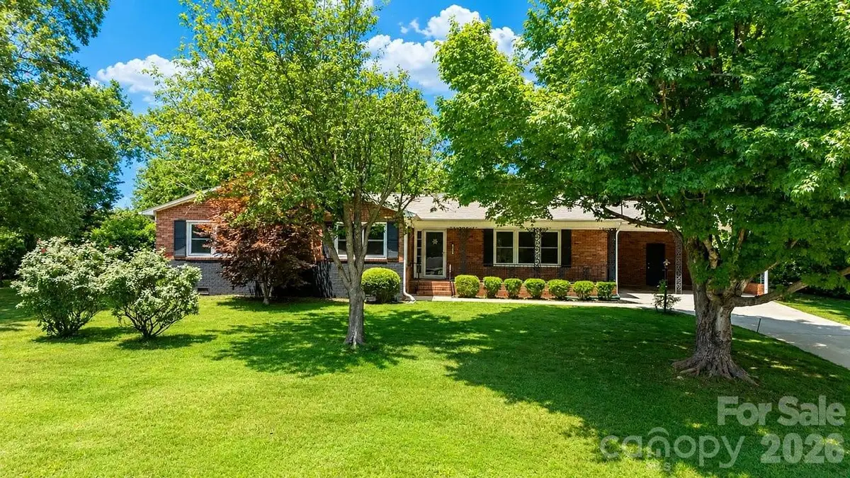 706 Hedrick Drive, Statesville, NC 28677 - #1