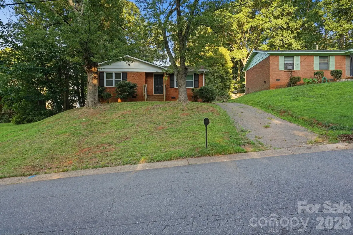6805 Deanwood Place, Charlotte, NC 28217 - #1