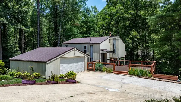 828 Manchester Street Sw, Lenoir, NC 28645