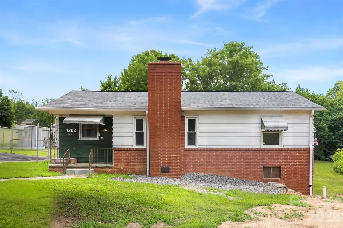 1302 W Gold Street Extension, Kings Mountain, NC 28086 - #1