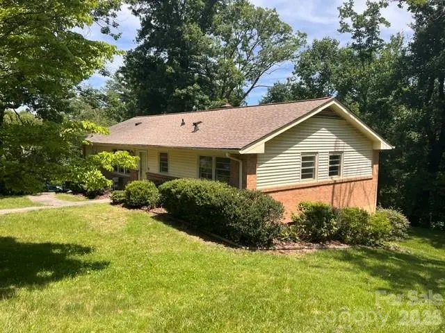 14 Valle Vista Drive, Asheville, NC 28804 - #2