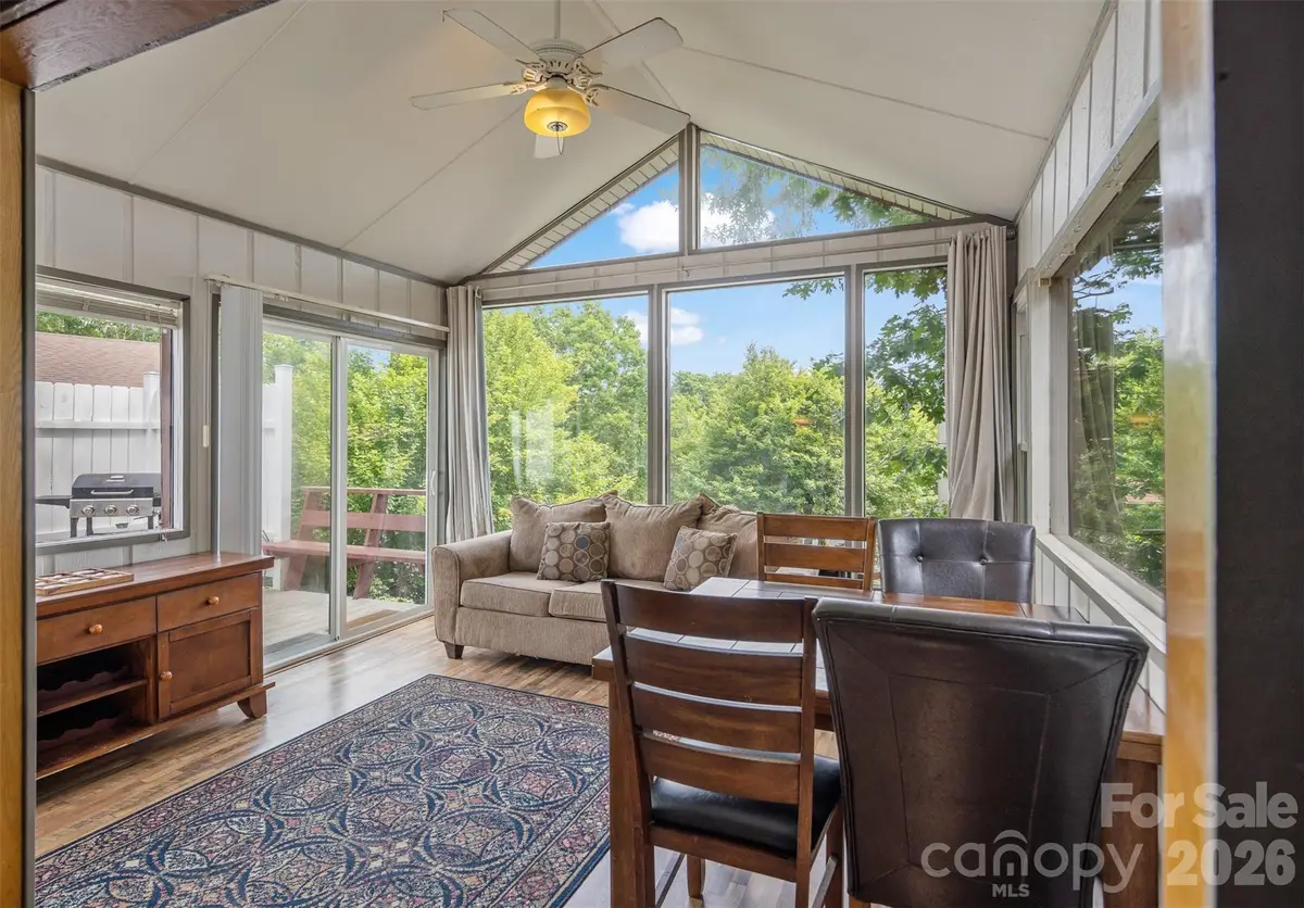 335 Snowshoe Loop, Newland, NC 28657 - #1