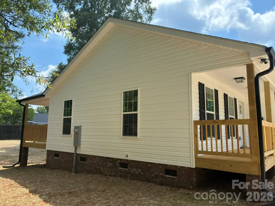8 Wray Street, York, SC 29745 - #2