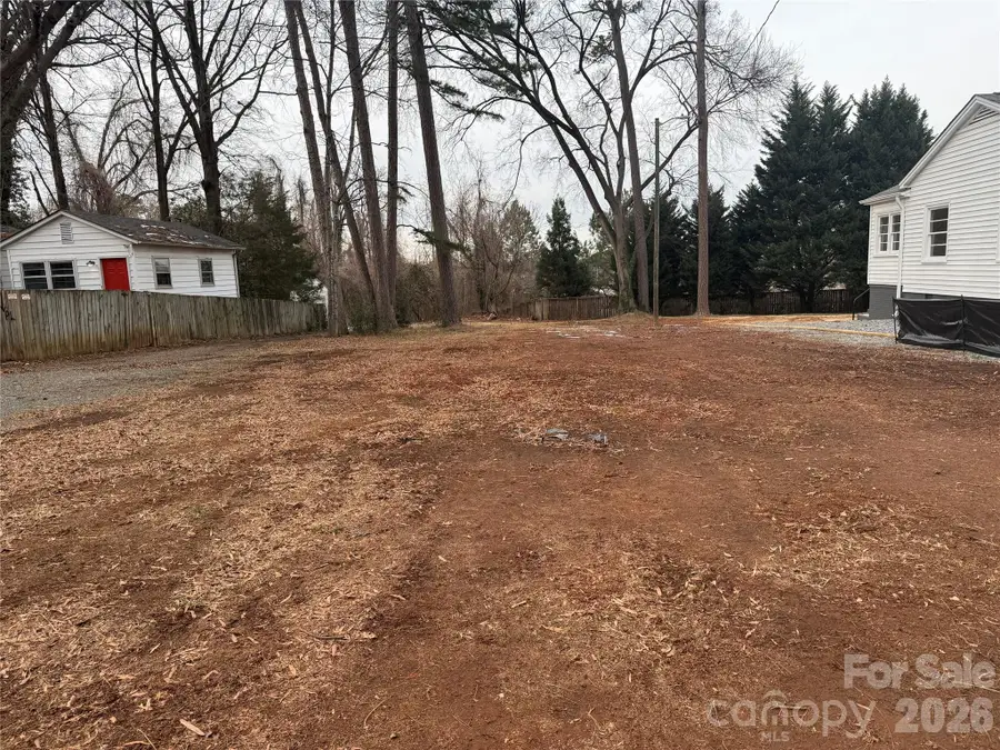 733 Fugate Avenue, Charlotte, NC 28205 - #3