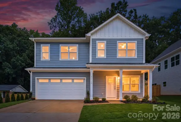 9330 Horseshoe Bend Drive, Charlotte, NC 28215