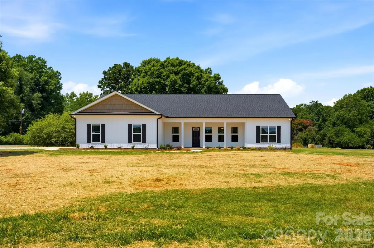 4489 Taylorsville Hwy Highway, Statesville, NC 28677 - #1