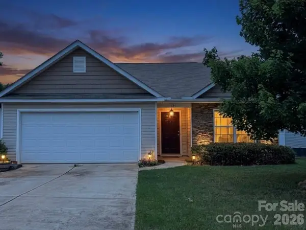 135 Mossy Pond Road, Statesville, NC 28677