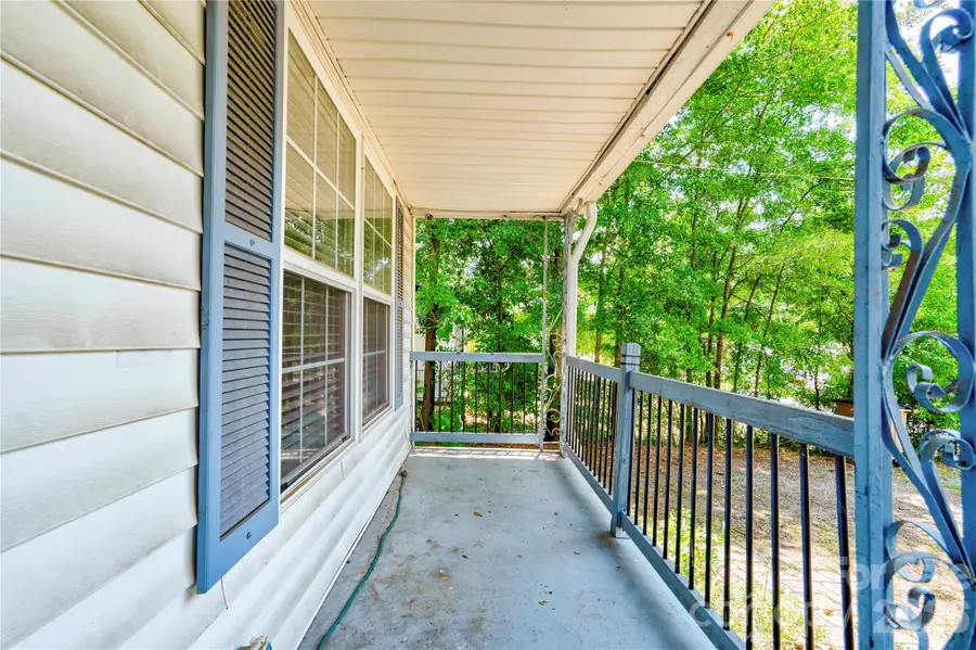 811 Kings Road, Shelby, NC 28150 - #2