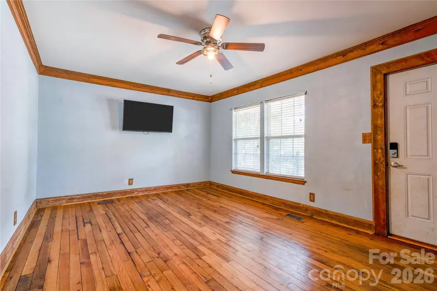 811 Kings Road, Shelby, NC 28150 - #3