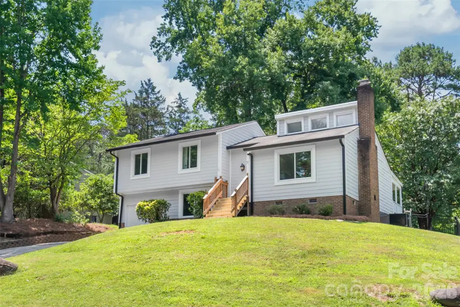 10129 Eagle Court, Charlotte, NC 28277 - #3