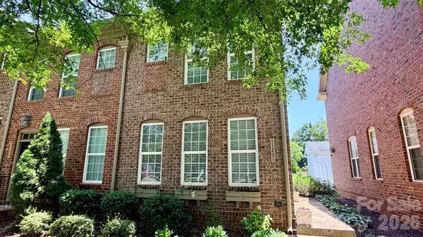 11201 Cedar Walk Lane, Charlotte, NC 28277