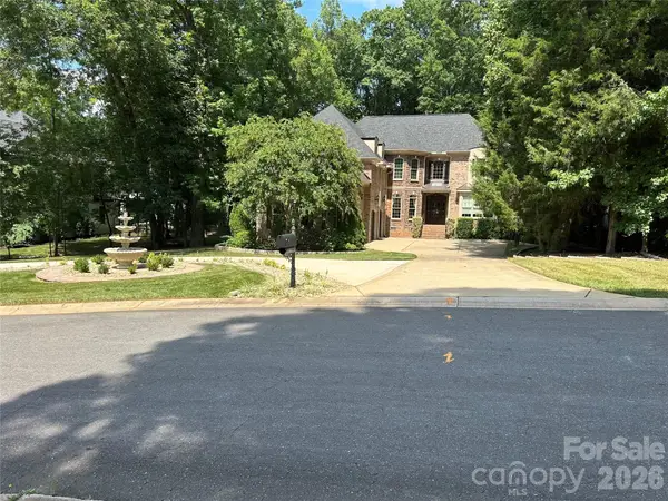 3030 Ashford Glen Drive, Matthews, NC 28104