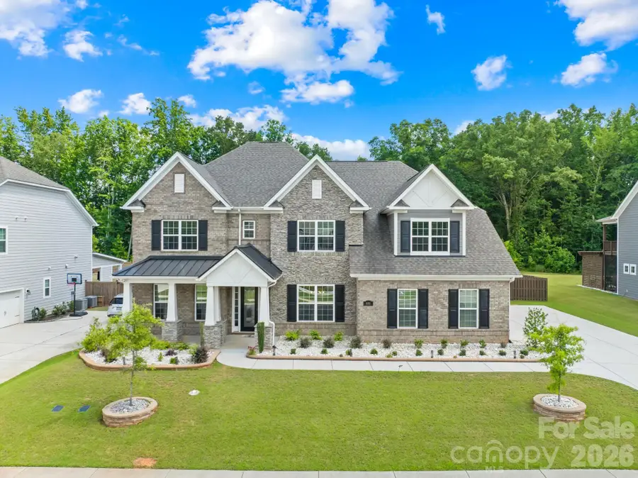 809 Brown Creek Drive, Matthews, NC 28104 - #2