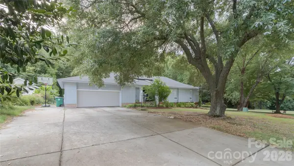 19330 Yachtman Drive, Cornelius, NC 28031