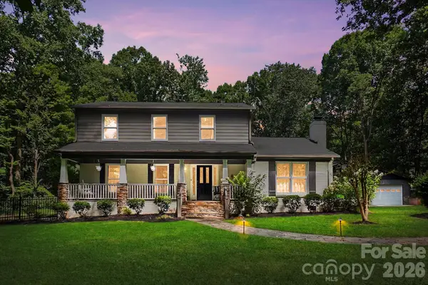 432 Raintree Drive, Matthews, NC 28104