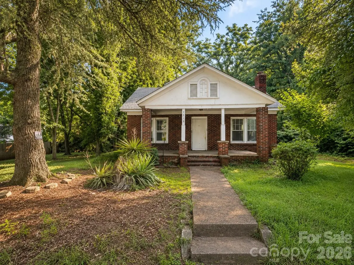 1316 E 35th Street E, Charlotte, NC 28205 - #1