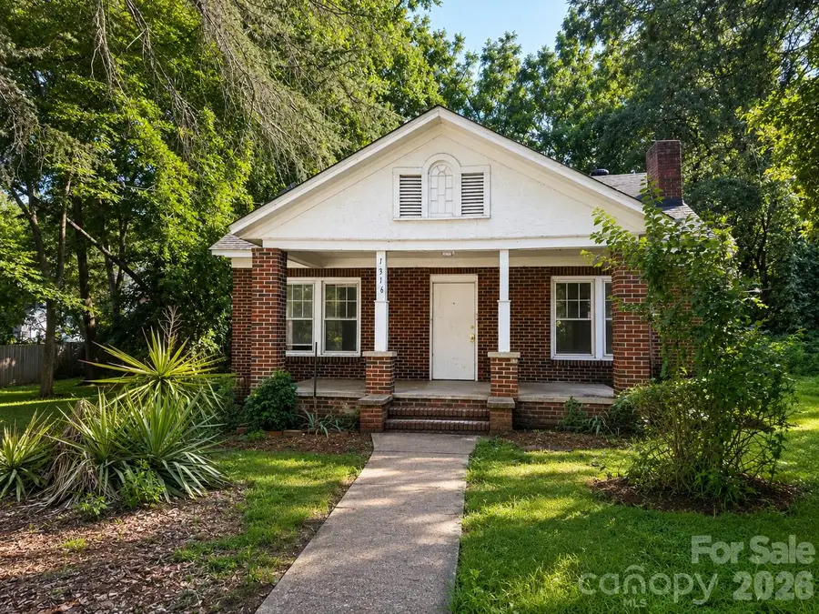 1316 E 35th Street E, Charlotte, NC 28205 - #2