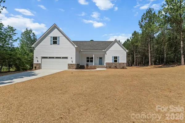 214 Lockhard Circle, Troutman, NC 28166