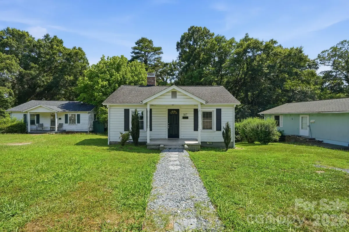 307 Clay Street, Belmont, NC 28012 - #1