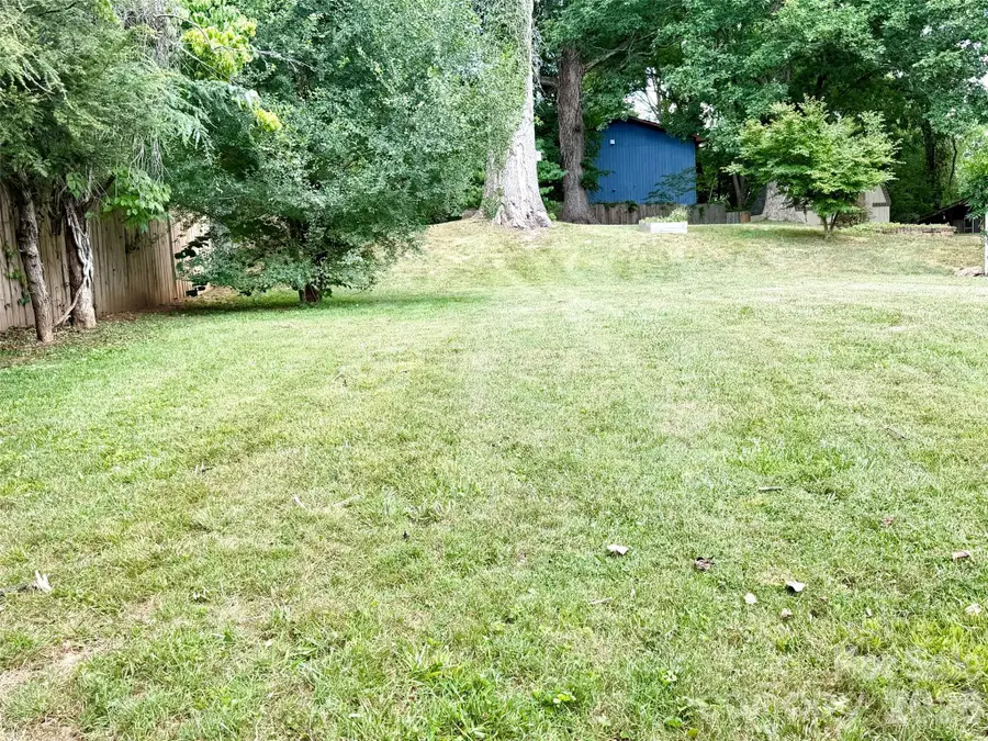 14 Main Street, Asheville, NC 28803 - #2