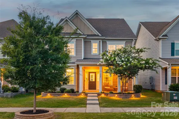 7022 Walnut Branch Lane, Charlotte, NC 28277