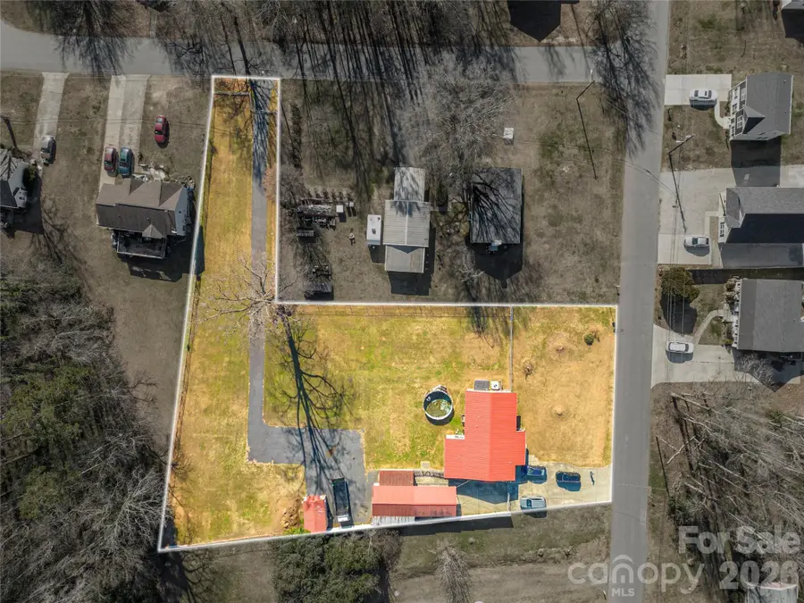 2410 Juniper Drive, Charlotte, NC 28269 - #2
