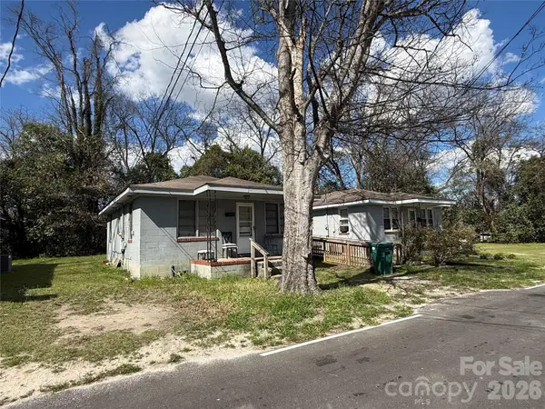 116/122/124/126 Godfrey Street, Cheraw, SC 29520