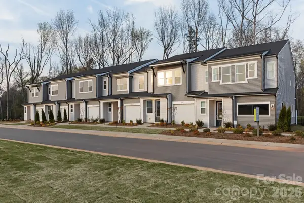 6041 Longar Lane, Charlotte, NC 28269