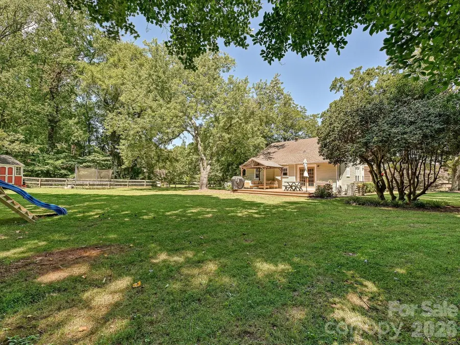 3514 Kelly Road, Charlotte, NC 28216 - #3