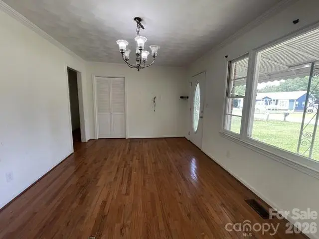 113 Lincoln Drive, Gaffney, SC 29341 - #2