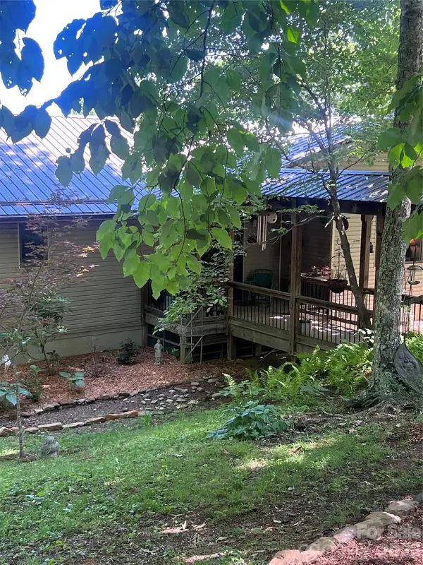 1355 Moonshine Mountain Road #32, Burnsville, NC 28714