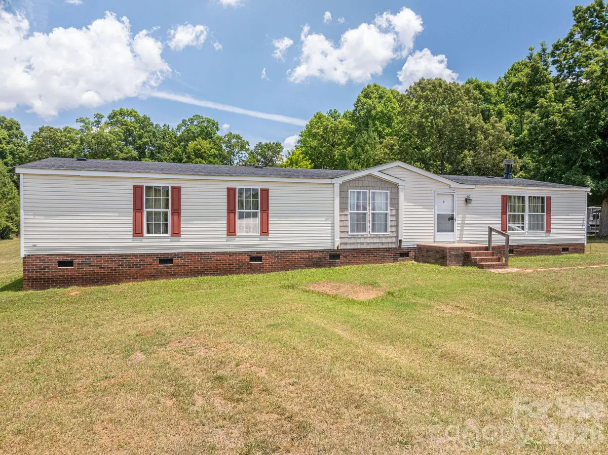 5047 Southbrook Drive, Kings Mountain, NC 28086 - #1