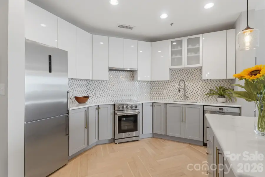 333 W Trade Street #1306, Charlotte, NC 28202 - #3