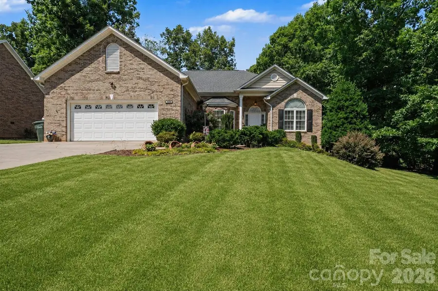 3563 Wandering Lane Ne #33, Hickory, NC 28601 - #2