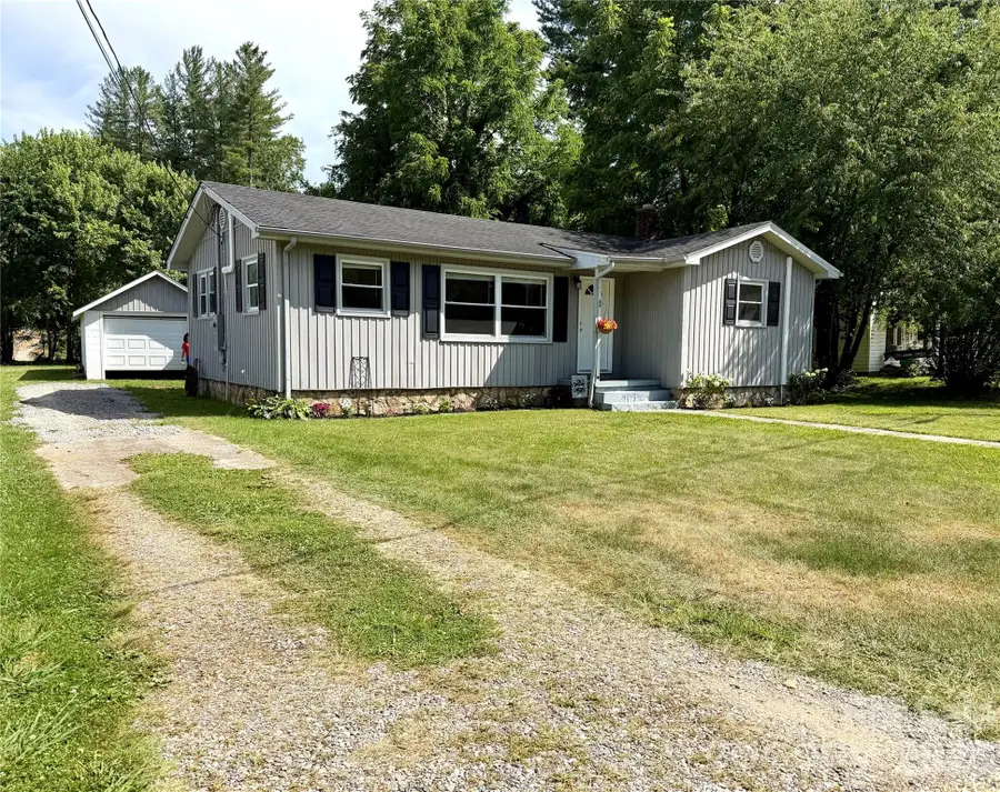 363 Killian Street, Waynesville, NC 28786 - #2
