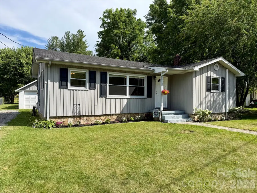 363 Killian Street, Waynesville, NC 28786 - #3