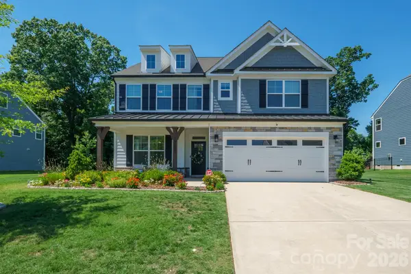 13223 Fiore Place, Huntersville, NC 28078