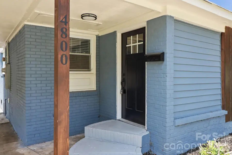 4800 Westridge Drive, Charlotte, NC 28208 - #2