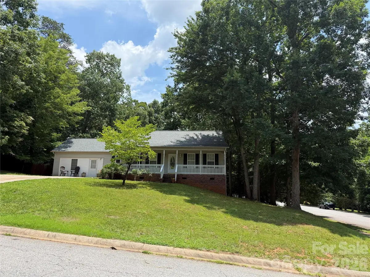 147 Valley Glen Drive, Troutman, NC 28166 - #1