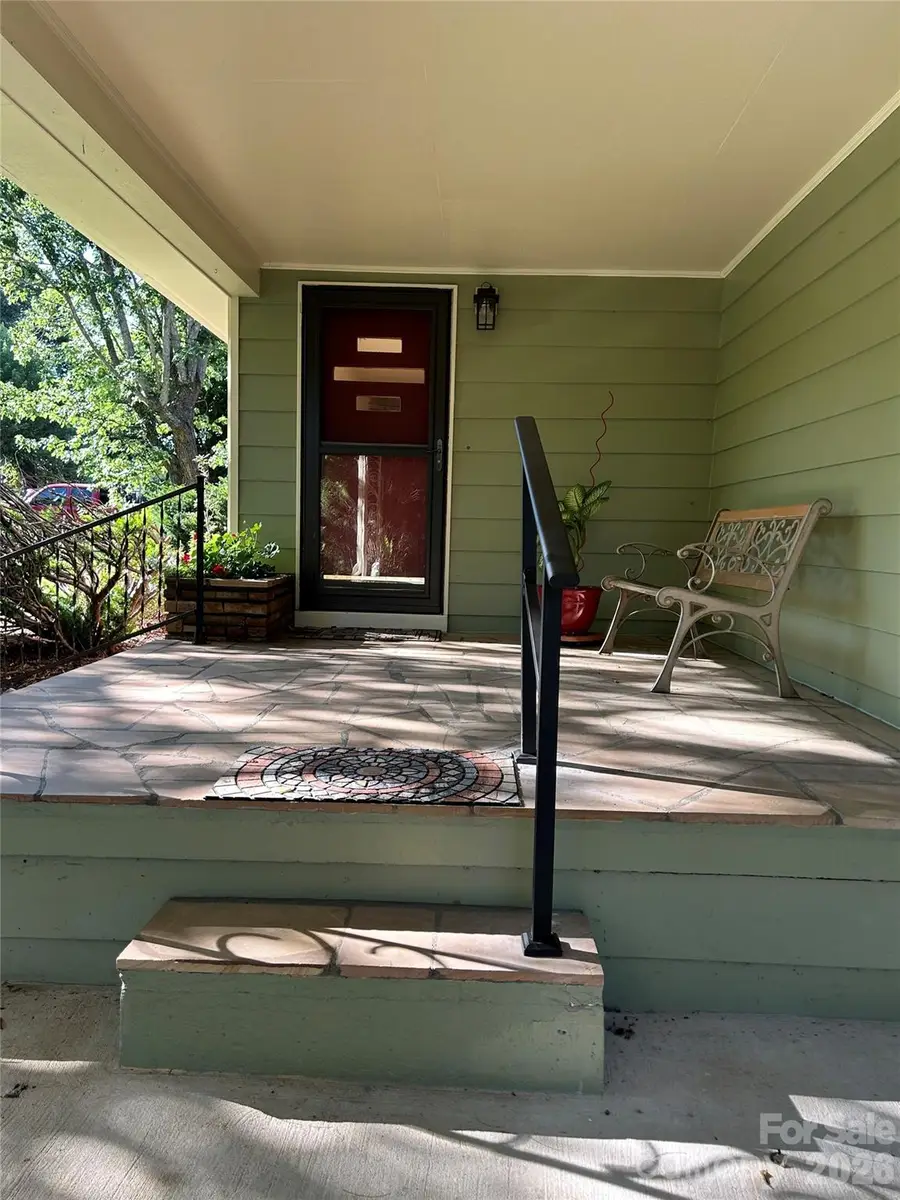 28 S College Street, Weaverville, NC 28787 - #3