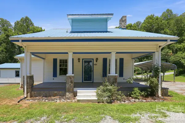 1231 Caldwell Place Nw, Lenoir, NC 28645