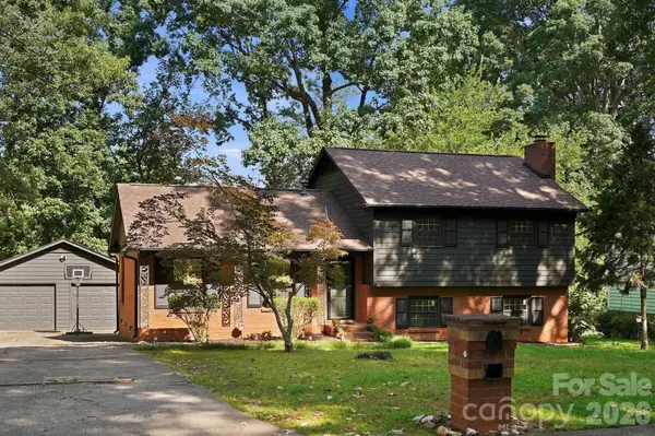 4515 Easthaven Drive, Charlotte, NC 28212