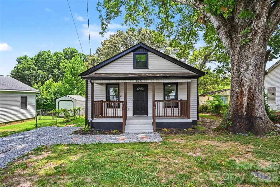 104 E Hartford Avenue, Bessemer City, NC 28016 - #2