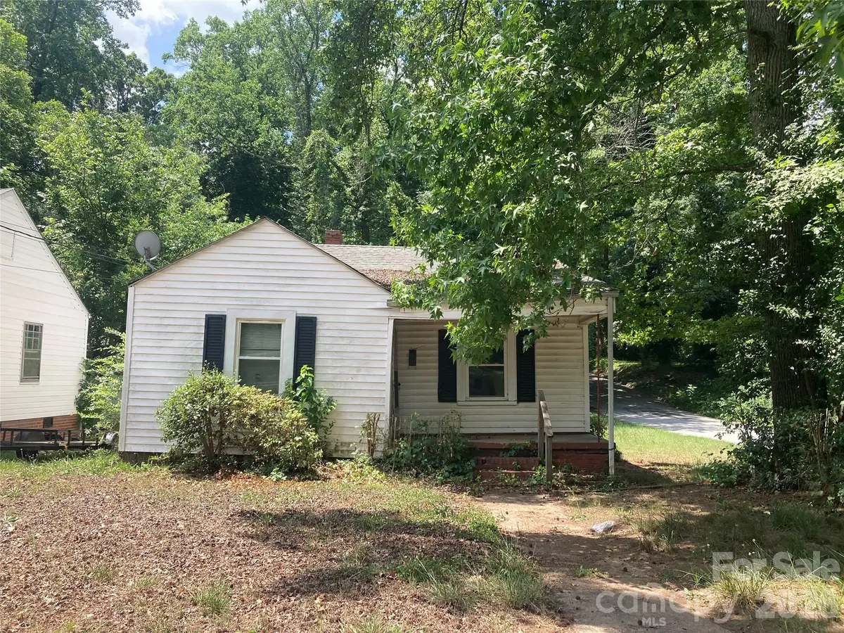 631 Elm Street, Salisbury, NC 28144 - #1