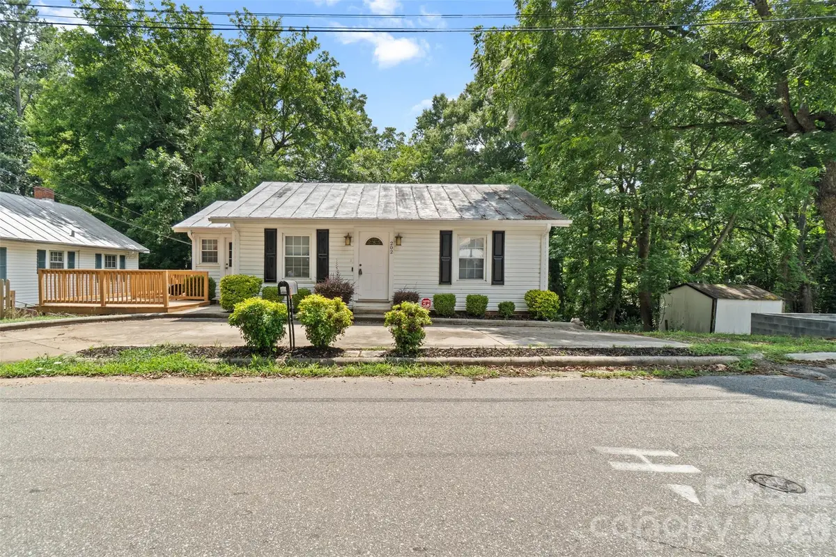 202 E Hargrave Street, Wadesboro, NC 28170 - #1